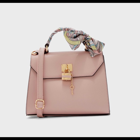 Purses - Picture 6 of 6